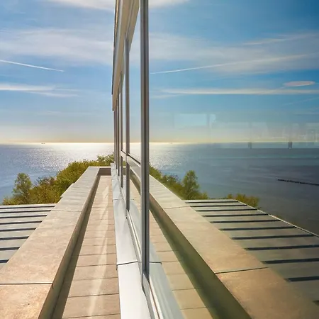 First Meereskristall 公寓