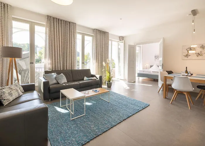 First Meereskristall